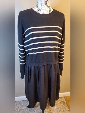 Grace & Karma XL Sweater Dress Black White Striped Long Sleeve Knit Knee Length